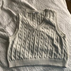 Cable knit sweater vest oversized ACCEPTING ANY OFFER NO LESS THEN $10